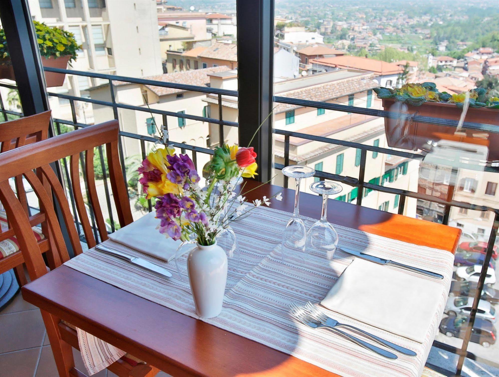 Hotel Ristorante Garibaldi Frosinone Esterno foto